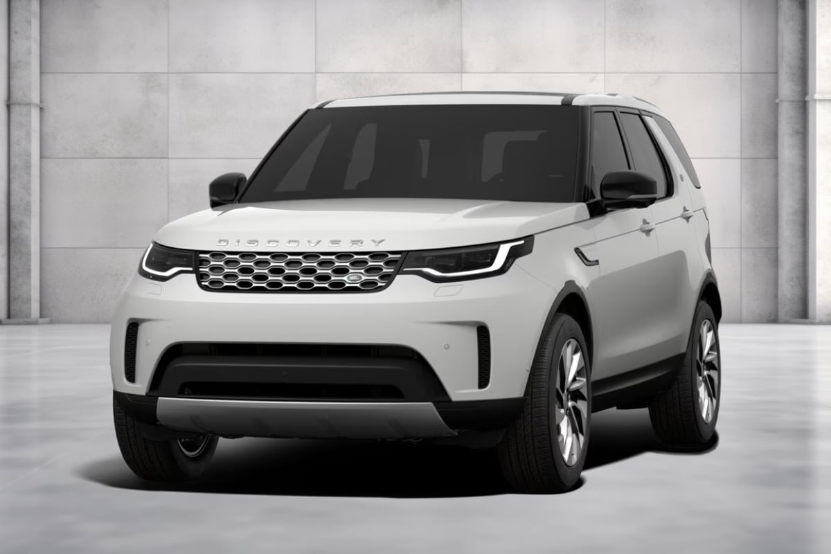 Land Rover Discovery Fuji White – Check Fuji White Price & Images ...